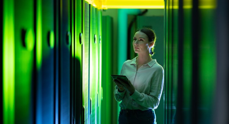 DataBank Report Highlights Hybrid Infrastructure &amp; AI ROI Trends