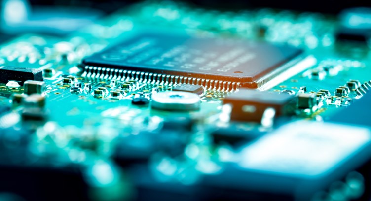 Intel, AWS Intro New Amazon EC2 Instances powered by Xeon 6 Processors